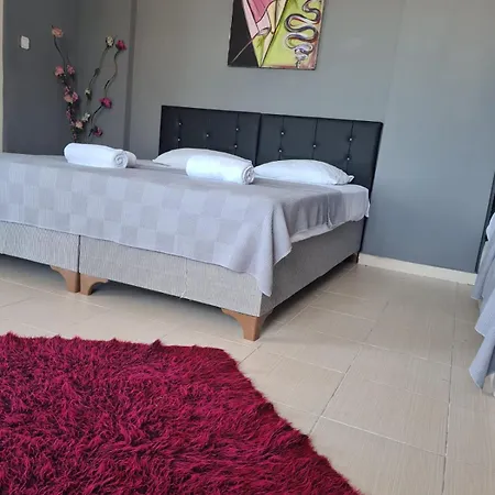 Bed & Breakfast Sword *