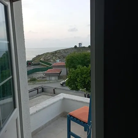 Alojamento de Acomodação e Pequeno-almoço Sword 3*